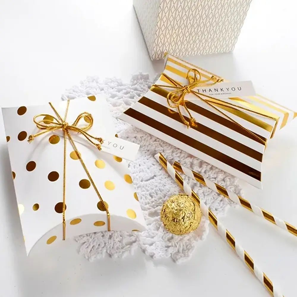 Custom Gift Pillow Boxes2 (1)