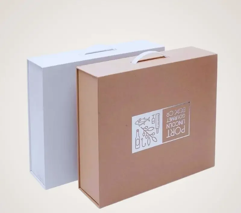 Custom Suitcase Boxes2